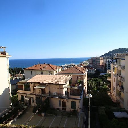 53 Solaro Apartments Sanremo Room photo